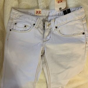 Brand New ladies Express Jean